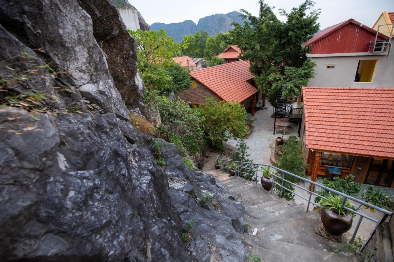 Trang An Viewpoint Homestay นิญบิ่ญ ภายนอก รูปภาพ